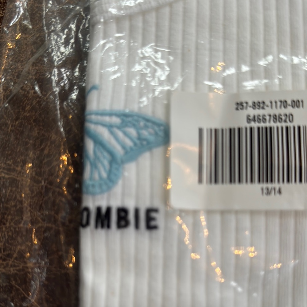 White Ribbed T-Shirt - Picture 4 of 4